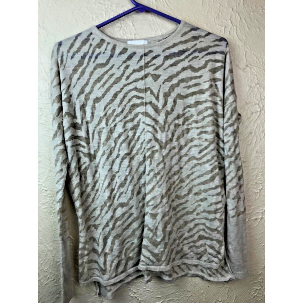 Ladies H&M Grey‎ Lite Animal Print Jumper Sweater Shirt Knit Top Size XS